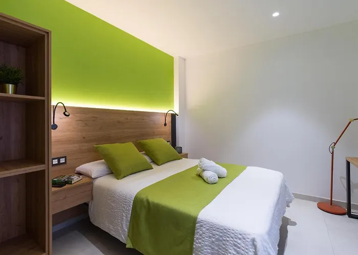 Mg Poniente Hotel