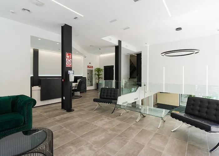 Mg Poniente Hotel