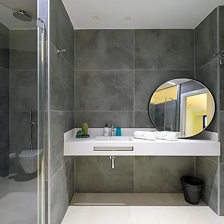 Mg Poniente Szálloda 3*