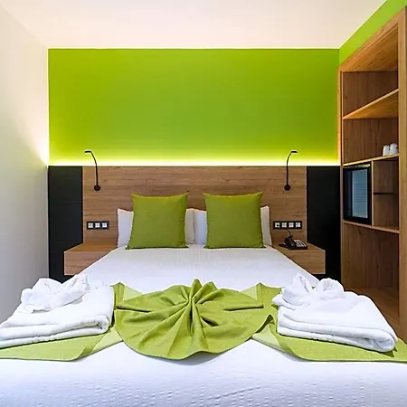 Mg Poniente Hotel